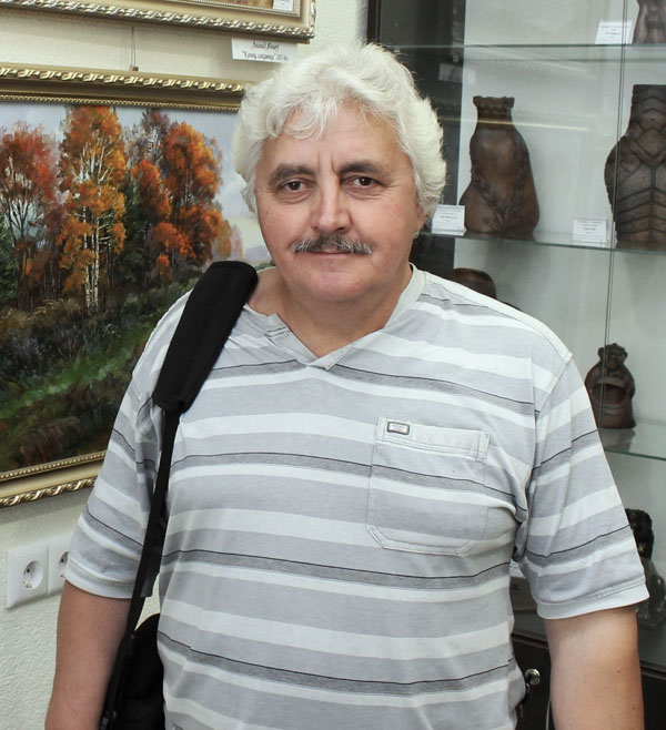 Леонид Ячнев